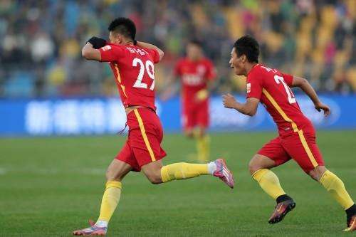  利物浦冬窗锁定日本国脚，转会费创新高  