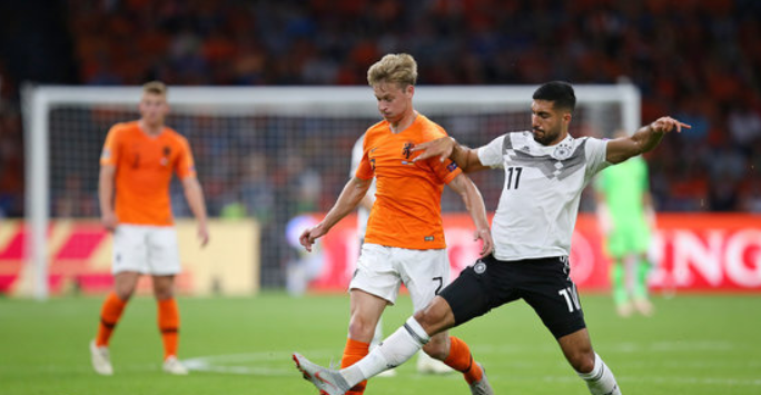  曼联中场控制乏力，主场憾负暴露攻防失衡短板  