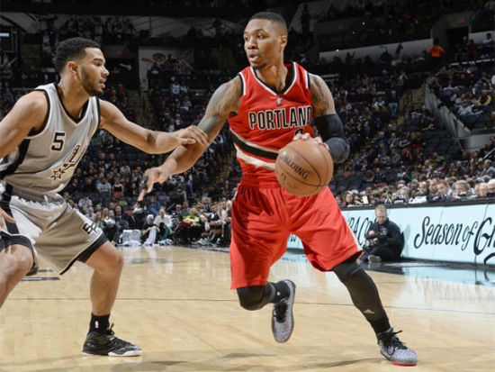  开拓者利拉德空砍四十分，憾负马刺遭遇三连败